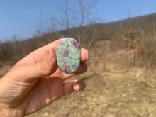 Charger l'image dans la galerie, VENDU Rubis fuchsite 6