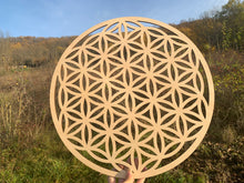 Charger l'image dans la galerie, Fleurs de vie ronde en bois