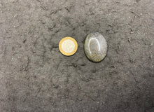 Charger l'image dans la galerie, VENDU Quartz avec inclusions de graphite 3