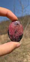 Charger l'image dans la galerie, VENDU Rhodonite 3