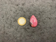 Charger l'image dans la galerie, VENDU Rhodonite 1