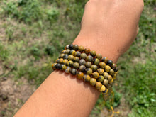 Charger l'image dans la galerie, Perles en jaspe bumblebee entre 6 et 8mm