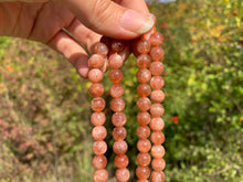 Charger l'image dans la galerie, Perles en pierre de soleil entre 6 et 10mm