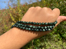 Charger l'image dans la galerie, Perles en séraphinite entre 6 et 10mm