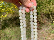 Charger l'image dans la galerie, Perles en pierre de lune blanche entre 6 et 12mm PLBU