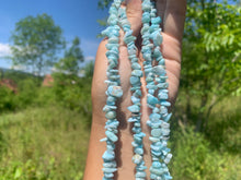 Charger l'image dans la galerie, Perles en larimar, forme chips