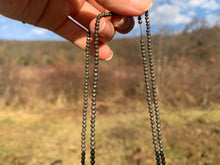 Charger l'image dans la galerie, Perles en pyrite facettées entre 2,5 et 4mm