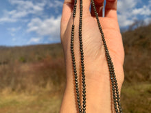 Charger l'image dans la galerie, Perles en pyrite facettées entre 2,5 et 4mm