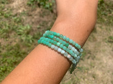 Charger l'image dans la galerie, Perles en chrysoprase, forme carré facetté