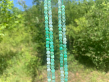 Charger l'image dans la galerie, Perles en chrysoprase, forme carré facetté