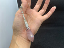 Charger l'image dans la galerie, Pendule en quartz rose