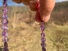 Charger l'image dans la galerie, Perles en améthyste, forme coeur