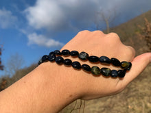 Charger l'image dans la galerie, Perles en oeil de tigre mélangé avec de l'oeil de faucon, forme petit galet