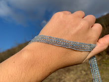 Charger l'image dans la galerie, Perles en aigue-marine facettées entre 2 et 3mm