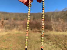 Charger l'image dans la galerie, Perles en unakite facettées entre 2 et 4,5mm