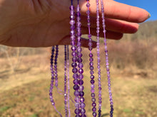 Charger l'image dans la galerie, Perles en améthyste facettées entre 2 et 4mm