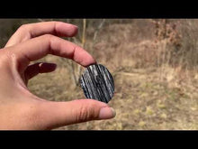 Charger et lire la vidéo dans la visionneuse de la Galerie, VENDU Tourmaline Noire Druzy 6