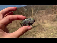 Charger et lire la vidéo dans la visionneuse de la Galerie, VENDU Jaspe Sang de Dragon 5