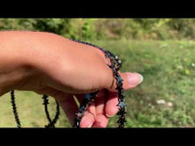 Charger et lire la vidéo dans la visionneuse de la Galerie, Perles en hématite forme étoile entre 4 et 10mm