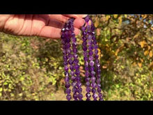 Charger et lire la vidéo dans la visionneuse de la Galerie, Perles en améthyste, forme diamant entre 6 et 10mm