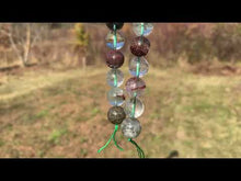 Charger et lire la vidéo dans la visionneuse de la Galerie, Perles en quartz lodolite entre 4 et 12mm