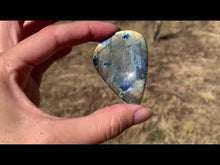 Charger et lire la vidéo dans la visionneuse de la Galerie, VENDU Labradorite 24