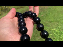 Charger et lire la vidéo dans la visionneuse de la Galerie, Perles en obsidienne oeil céleste (arc-en-ciel) entre 4 et 20mm