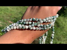 Charger et lire la vidéo dans la visionneuse de la Galerie, Perles en agate arbres entre 4 et 12mm