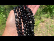 Charger et lire la vidéo dans la visionneuse de la Galerie, Perles en obsidienne argentée entre 4 et 18mm OAU