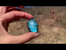 Charger et lire la vidéo dans la visionneuse de la Galerie, VENDU Labradorite 17