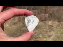 Charger et lire la vidéo dans la visionneuse de la Galerie, VENDU Howlite 1