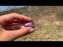 Charger et lire la vidéo dans la visionneuse de la Galerie, VENDU Rubis Zoïsite (Anyolite) 4