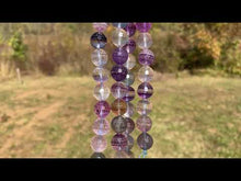 Charger et lire la vidéo dans la visionneuse de la Galerie, Perles en fluorite / fluorine facettée entre 6 et 10mm