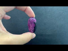 Charger et lire la vidéo dans la visionneuse de la Galerie, VENDU Rubis Zoïsite (Anyolite) 9
