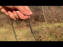Charger et lire la vidéo dans la visionneuse de la Galerie, Perles en pyrite facettées entre 2,5 et 4mm