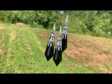 Charger et lire la vidéo dans la visionneuse de la Galerie, Pendule en oeil de faucon