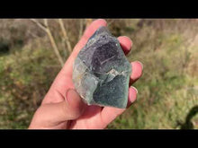 Charger et lire la vidéo dans la visionneuse de la Galerie, VENDU Fluorite brut 2