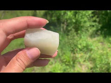 Charger et lire la vidéo dans la visionneuse de la Galerie, Pierre de lune blanche brut 4