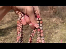 Charger et lire la vidéo dans la visionneuse de la Galerie, Perles en rhodochrosite entre 6 et 10mm