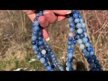 Charger et lire la vidéo dans la visionneuse de la Galerie, Perles en aventurine bleue entre 4 et 12mm
