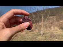 Charger et lire la vidéo dans la visionneuse de la Galerie, VENDU Rhodonite 14
