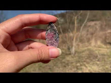 Charger et lire la vidéo dans la visionneuse de la Galerie, VENDU Rhodonite 5