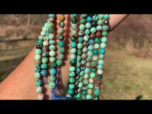Charger et lire la vidéo dans la visionneuse de la Galerie, Perles en chrysocolle entre 6 et 10mm