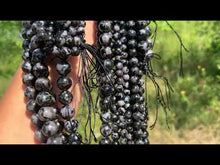 Charger et lire la vidéo dans la visionneuse de la Galerie, Perles en gabbro entre 6 et 10mm