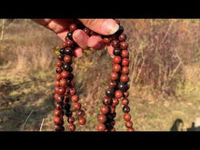 Charger et lire la vidéo dans la visionneuse de la Galerie, Perles en obsidienne Mahogany entre 4 et 12mm