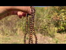 Charger et lire la vidéo dans la visionneuse de la Galerie, Perles en bronzite entre 4 et 12mm