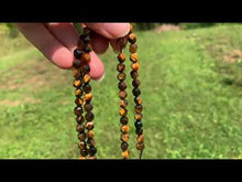 Charger et lire la vidéo dans la visionneuse de la Galerie, Perles en oeil de tigre, forme diamant entre 6 et 12mm