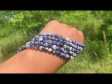 Charger et lire la vidéo dans la visionneuse de la Galerie, Perles en sodalite entre 2 et 12mm SU