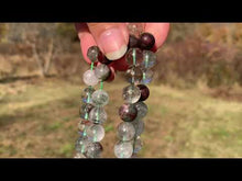 Charger et lire la vidéo dans la visionneuse de la Galerie, Perles en quartz lodolite entre 4 et 12mm
