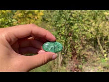 Charger et lire la vidéo dans la visionneuse de la Galerie, VENDU Aventurine verte 15
